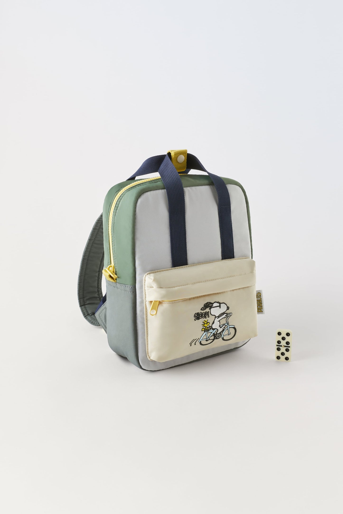 SNOOPY PEANUTS™ BACKPACK look