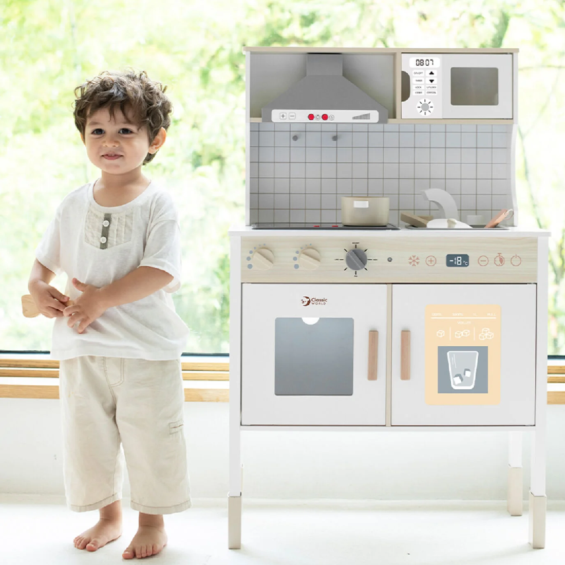 Pretend & Play Kitchen 5