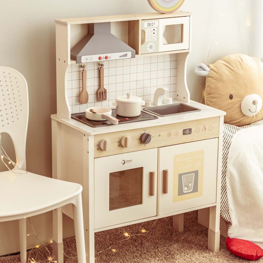 Pretend & Play Kitchen 5
