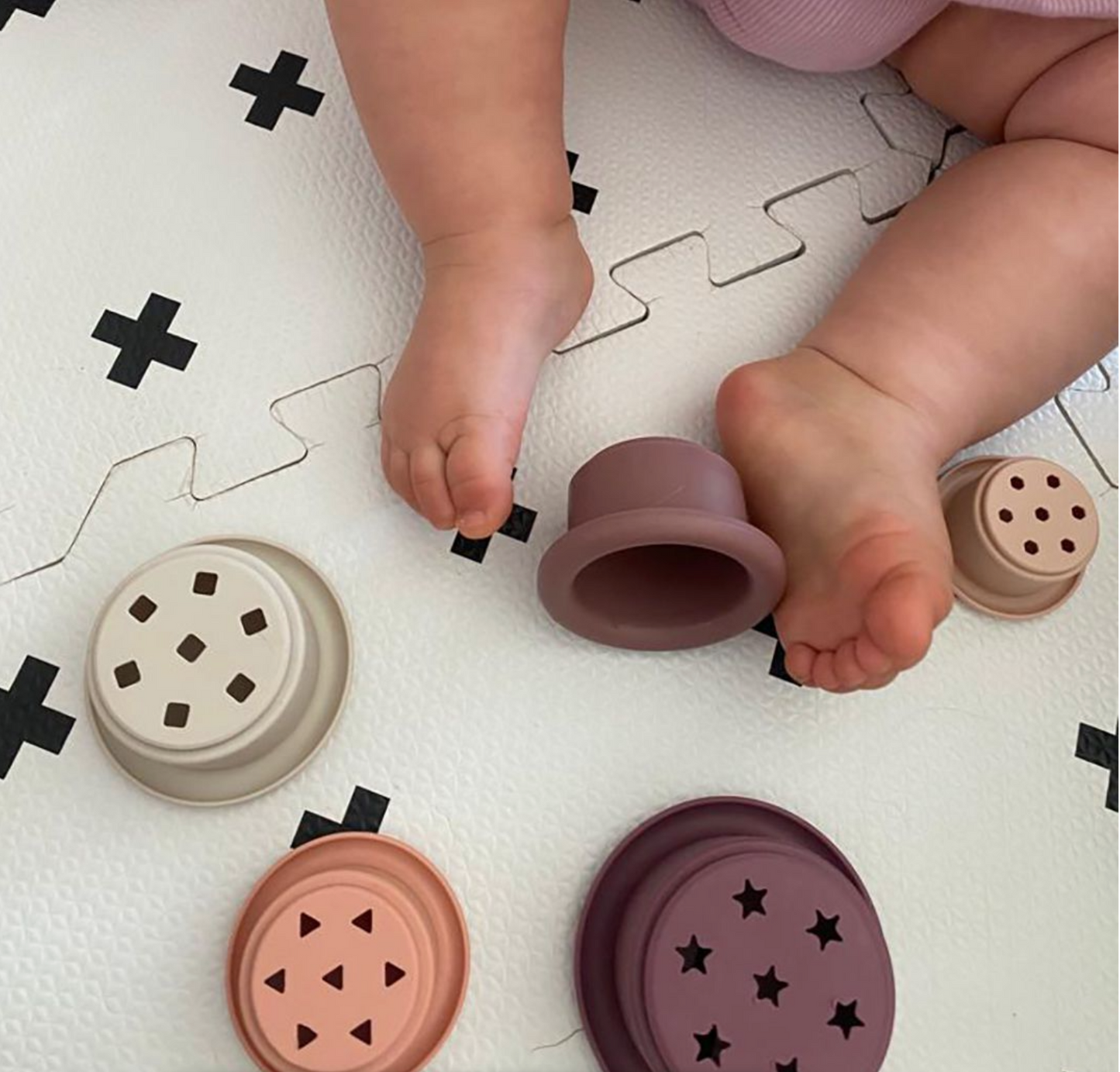Silicone stacking cups