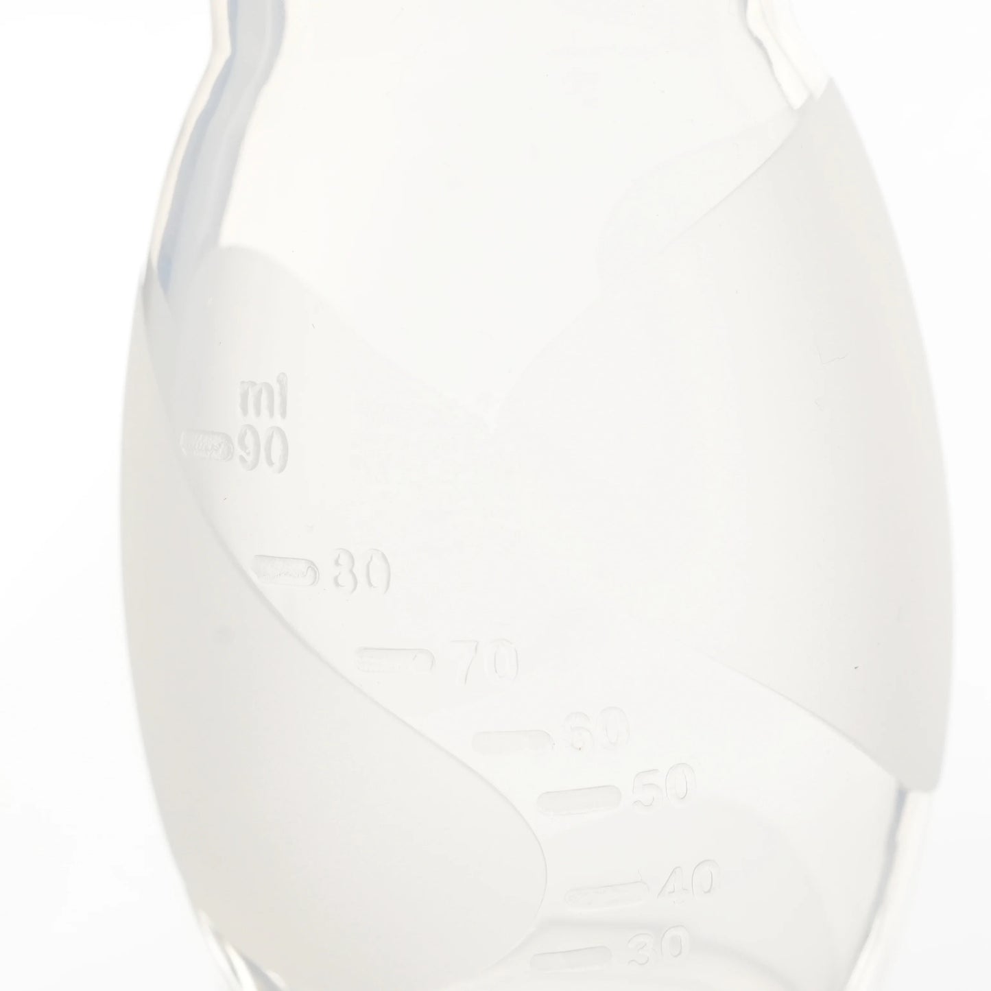 Silicone breast pump with stopper and cover
