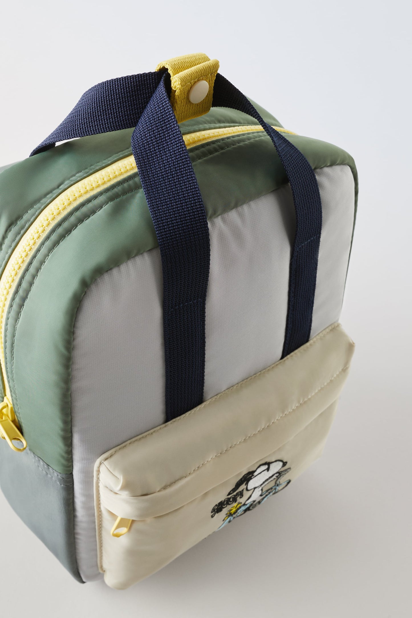 SNOOPY PEANUTS™ BACKPACK look