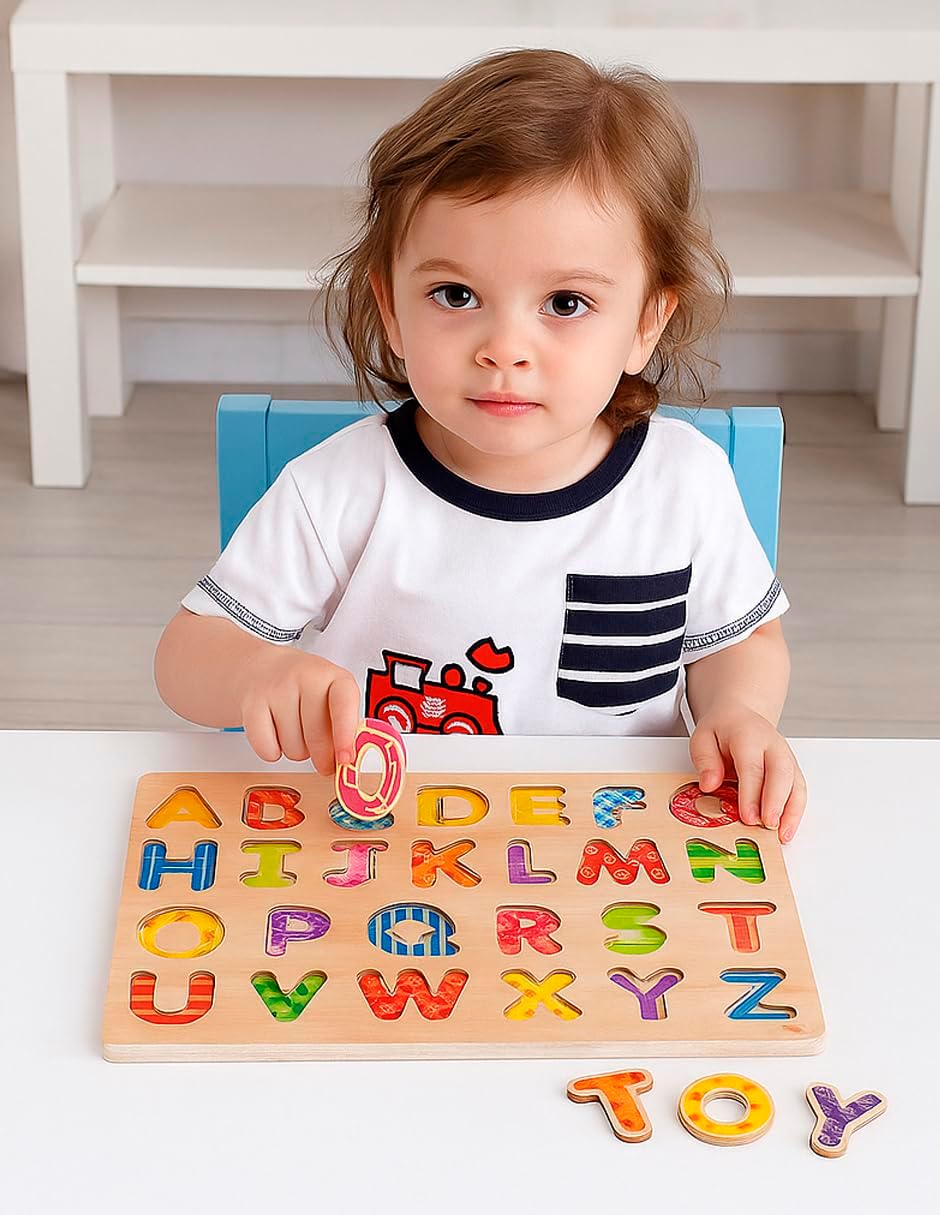 Alphabet peg puzzle