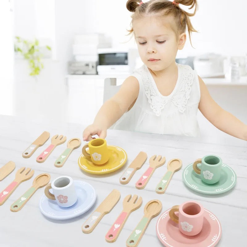 Wooden toy kitchen cutlery set - my little Dinnerware