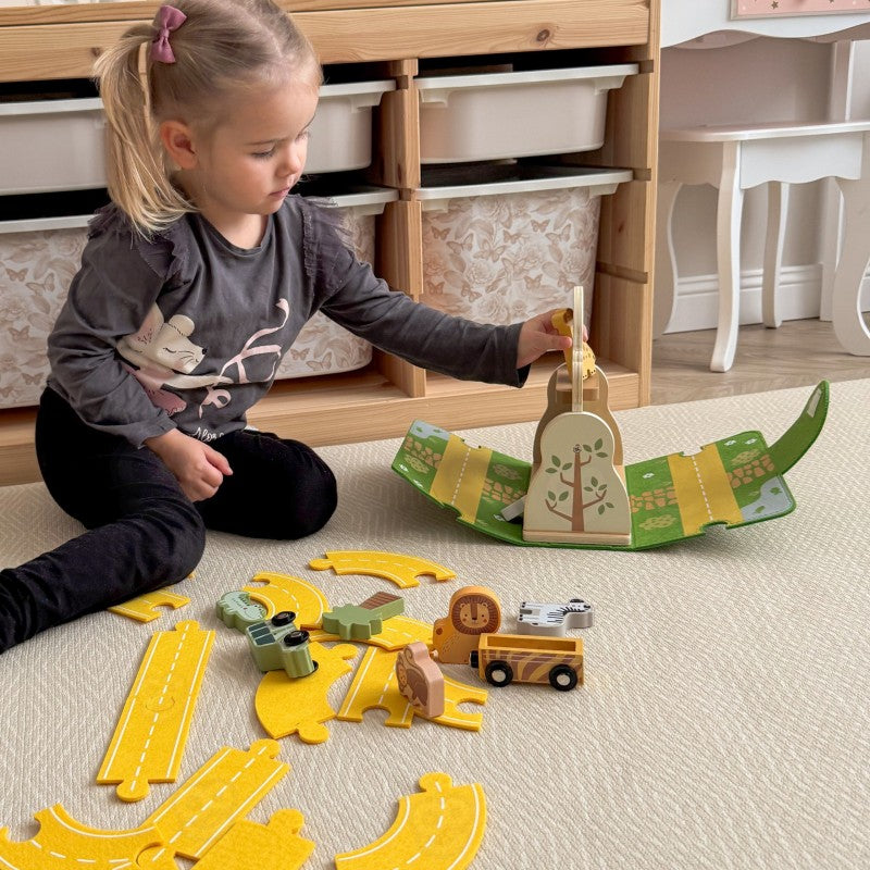 Zoo play set