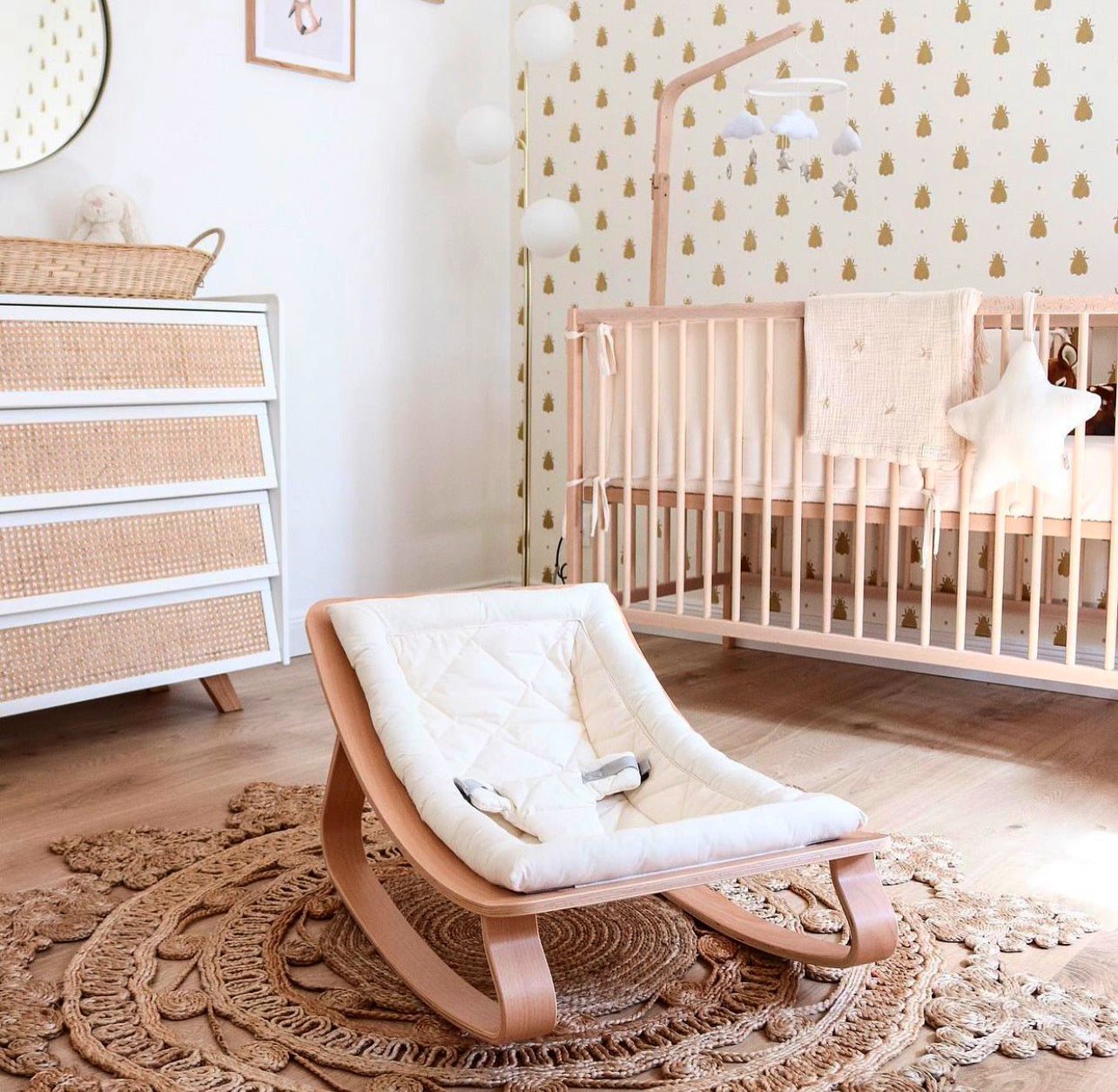 Levo Baby Rocker