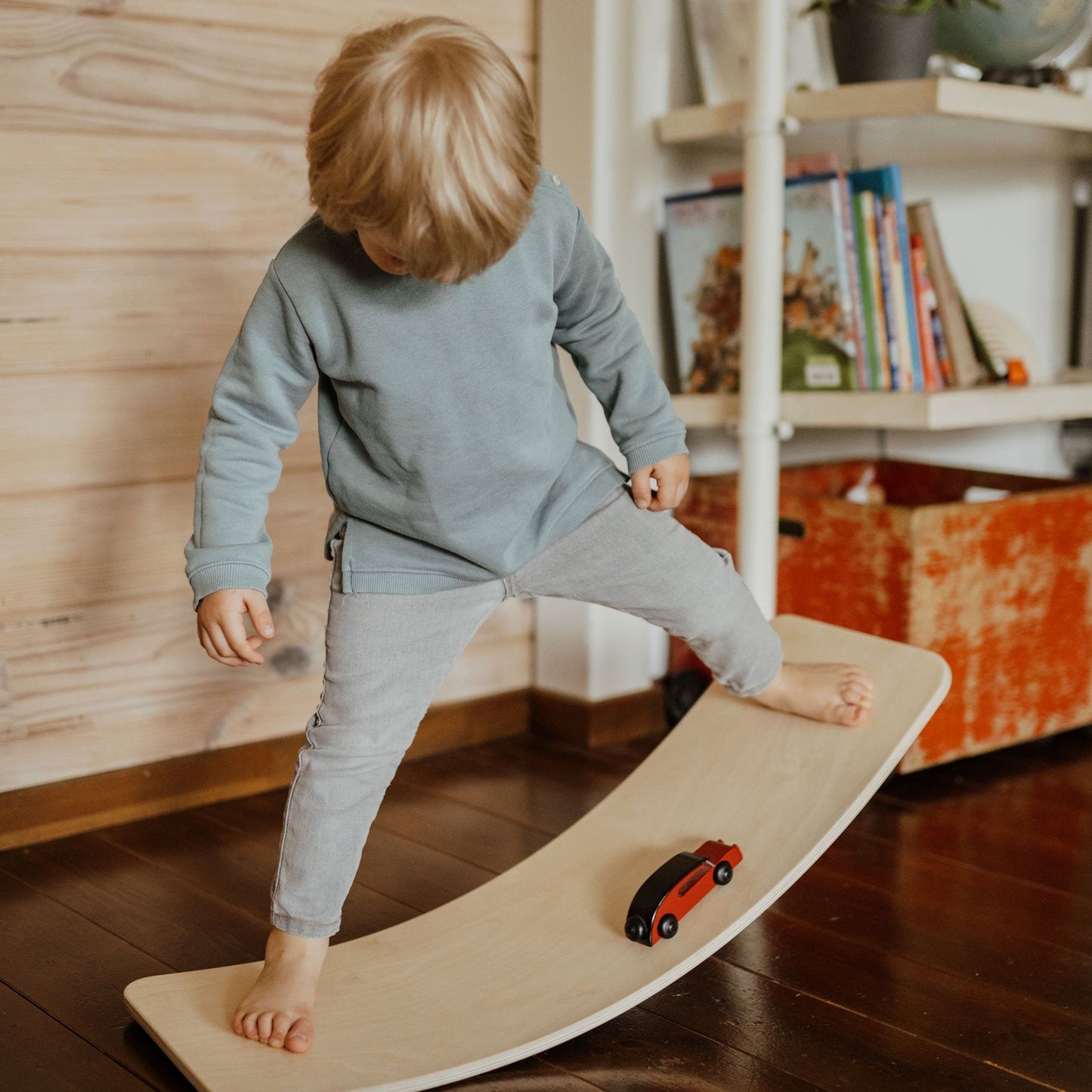 Balance board